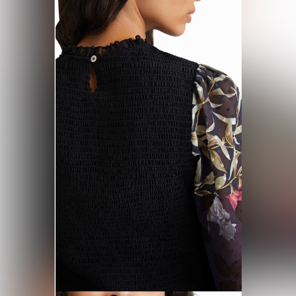DESIGUAL Sheer Black Floral Sleeve Top size small - Picture 9 of 12